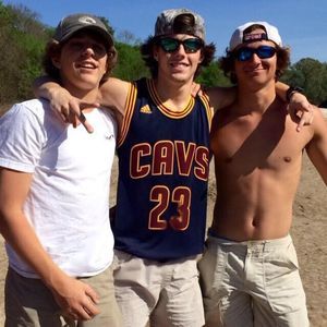 Meet your Posher, Walker